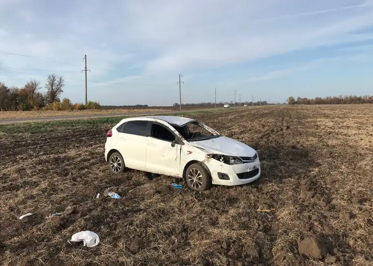 Два человека попали в больницу после ДТП на дороге "Кропоткин-Темижбекская"