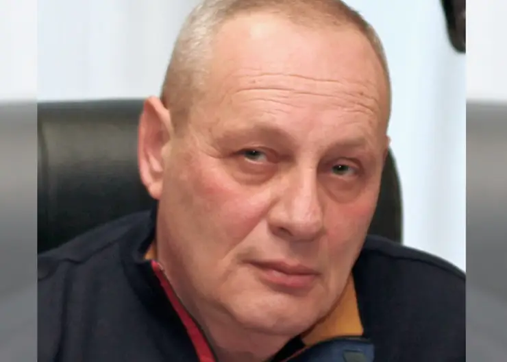 Сегодня утром между 5-6 часами в Гулькевичи возле здания районной прокуратуры покончил жизнь самоубийством предприниматель Леонид Гутриц.