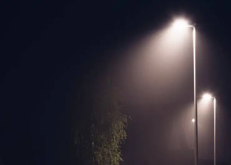 Жители улицы Революционной в хуторе Лосево не нарадуются — их улица теперь в ночное время освещается