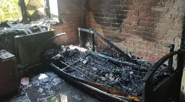 В Кропоткине пожарные ликвидировали возгорание в частном доме