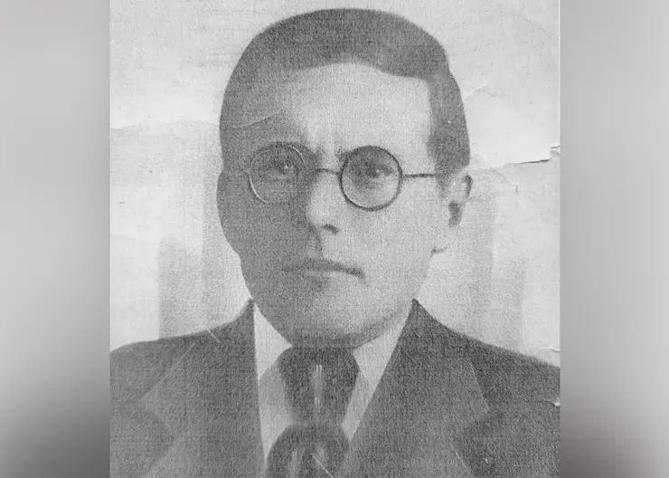 Жительница Кропоткина Нина Гагаркина поделилась историей своего дедушки, который в 1938 году на основании сфальсифицированных документов был арестован, и практически сразу расстрелян