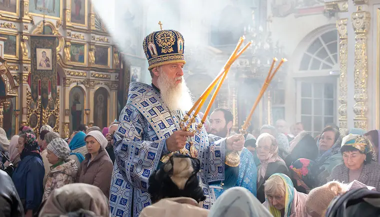 Престольный день отметил приход Покровского собора г.Кропоткина