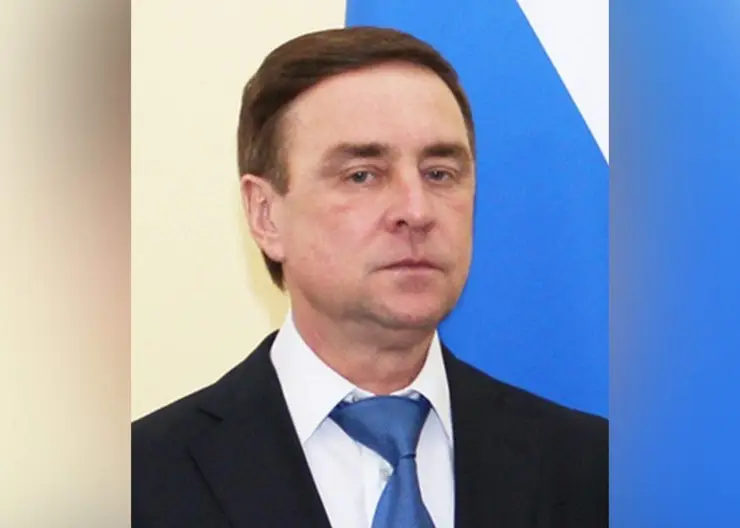 На планерке глава Кавказского района Виталий Очкаласов предложил подвести предварительные итоги года