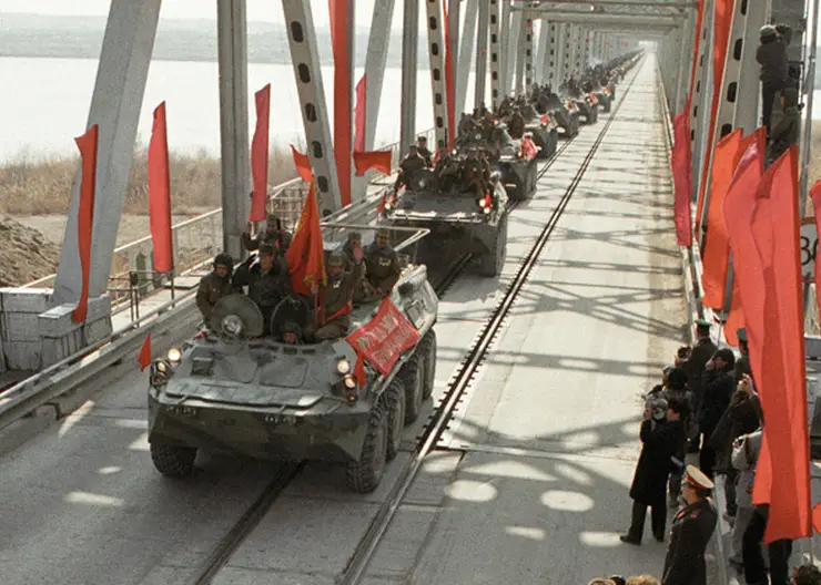 Сегодня исполнилось 34 года со дня вывода советских войск из Афганистана