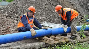 В станице Дмитриевской прокладывают новый водопровод