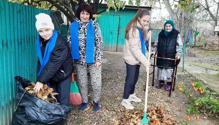 В сельских поселениях Кавказского района провели экологическую акцию ко Дню матери