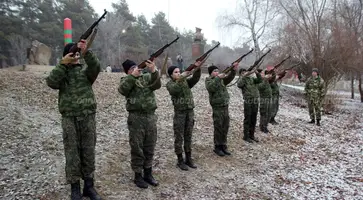 Казачата салютовали служащим инженерных войск