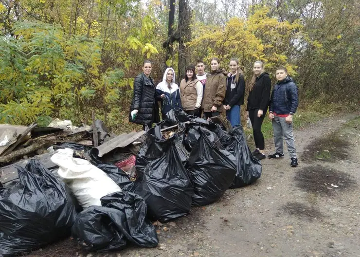 Волонтеры из Лосево пришли на помощь