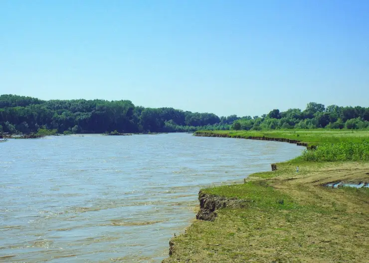Уровень воды в реке Кубань снижен