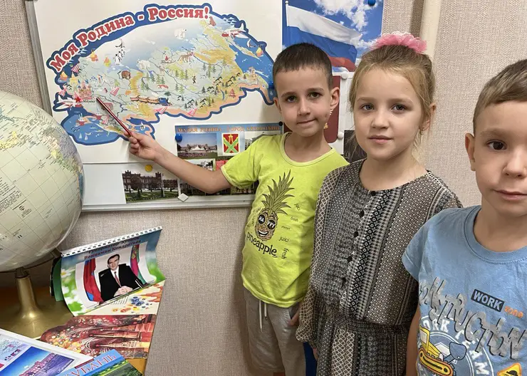 Центр развития ребенка №18 г.Кропоткина организовал телемост с воспитанниками и педагогами дошкольных учреждений из Калининграда и Мордовии