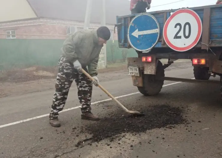 На ремонт автомобильных дорог местного значения затрачено 5,2 млн рублей