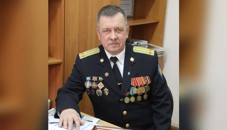 Сергей Аркадьевич Лоханов 32 года отслужил в Пограничных войсках страны. Вышел в отставку подполковником