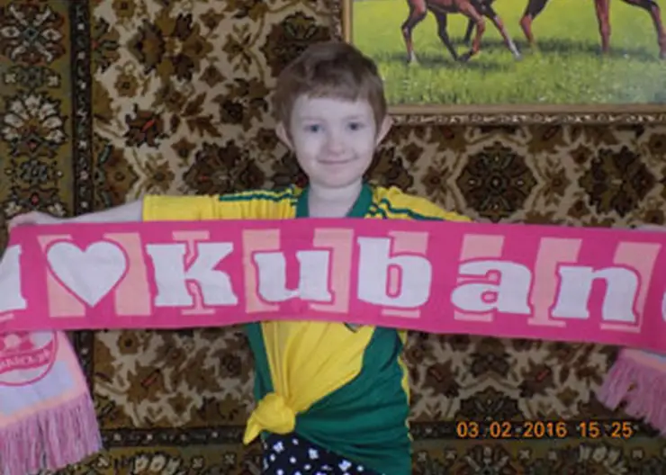 Футболисты «Кубани»соберут средства на лечение больногоребенка.