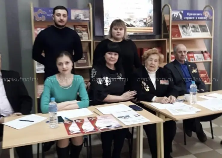 Молодые депутаты Кавказского района проводят огромную работу по патриотической работе среди школьников и молодежи