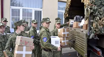 Кадеты Кропоткинского казачьего кадетского корпуса отправили в зону специальной военной операции гуманитарный груз