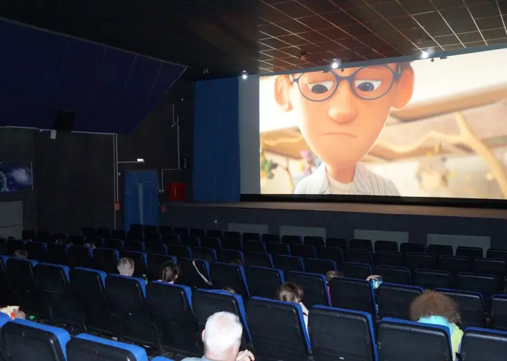 «Весенняя капель» собирает школьников в кино