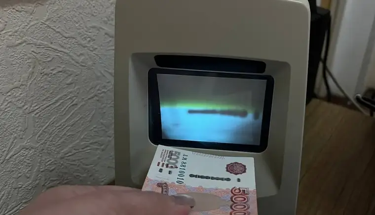 Полицейские Кавказского района разъясняют основные признаки, отличающие фальшивые денежные купюры от подлинных