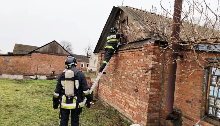 Пожар в частном доме станицы Казанской потушен