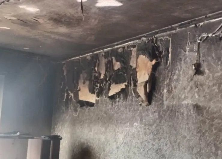 В Кропоткине произошел пожар частного дома