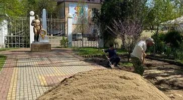 Подготовку к майским праздникам тормозят весенние капризы погоды