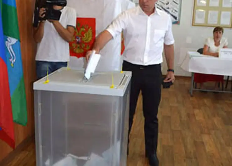 Выборы депутатов в ЗСК в Кавказском районе прошли с хорошей явкой