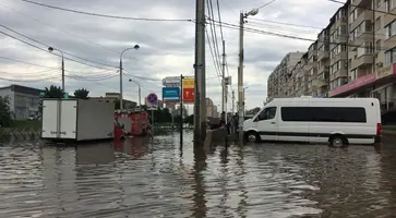 В Краснодаре из-за ливня подтопило несколько улиц