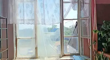 Во время урагана в здании Дома культуры станицы Казанской выбило окна