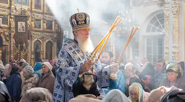 Престольный день отметил приход Покровского собора г.Кропоткина
