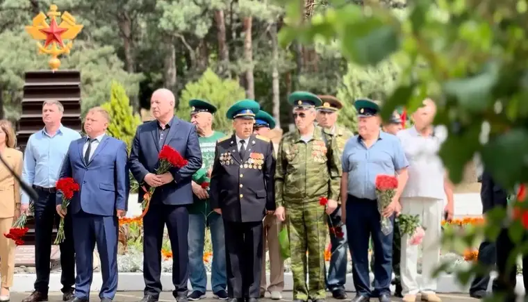 Пограничники Кавказского района отметили свой праздник