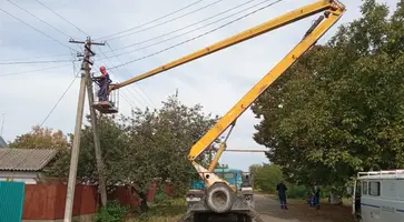 На улице Октябрьской в поселке Степном зажгли фонари