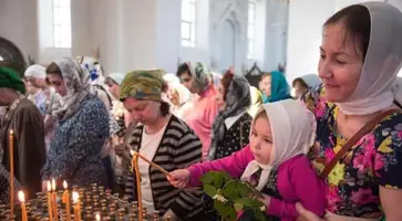 Сегодня Православная Церковь отмечает День святых жен-мироносиц