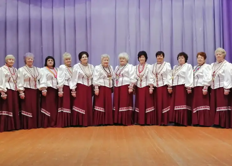 Народный хор «Казачья песня» ст-цы Дмитриевской в этом году — юбиляр