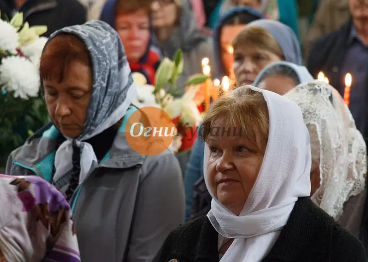 Добродетели станут подарком Богородице