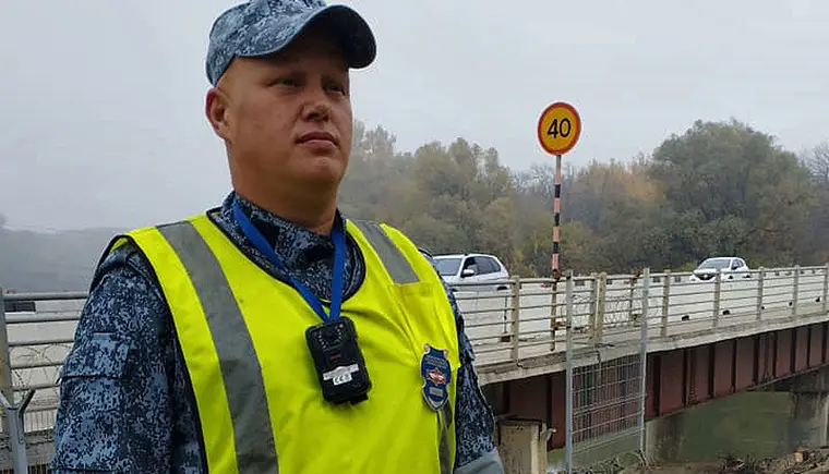 Лучший начальник караула Краснодарского филиала ведомственной охраны Минтранса России работает в Кропоткине