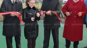 В станице Темижбекской торжественно открыли спортивную площадку