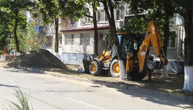 В Кропоткине по улице Кирова будет проложен новый тротуар