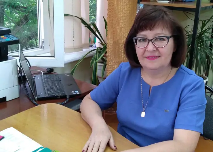 Учитель русского языка и литературы школы №14 стала победителем федерального профессионального конкурса и обладателем премии