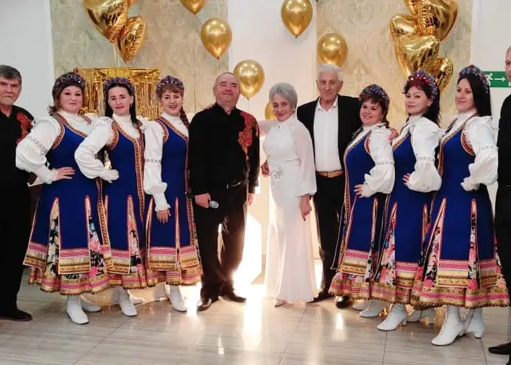 Супруги Николай и Татьяна Воробьевы из станицы Кавказской отметили золотую свадьбу