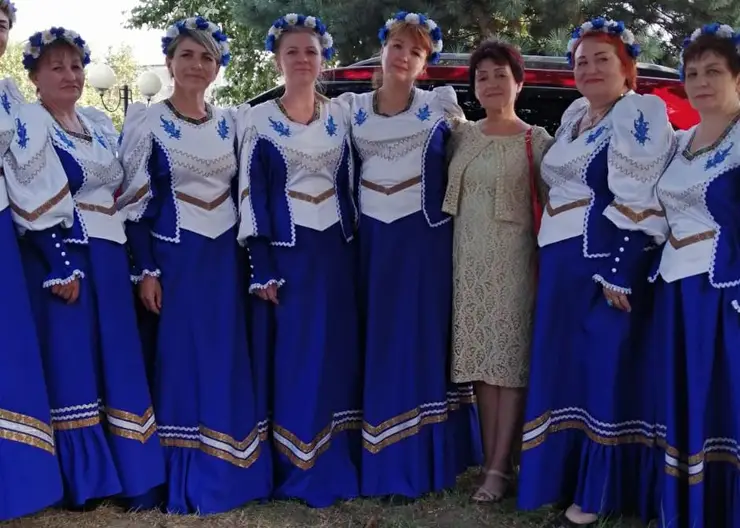 Творческие коллективы из Кавказского района представляли казачью культуру на фестивале в Усть-Лабинске