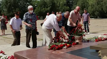 В Кавказском районе в день 80-летия начала Великой Отечественной войны почтили павших