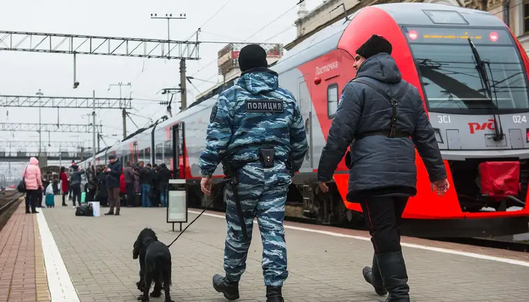 На станции Кавказская сотрудники транспортной полиции изъяли из оборота наркотики в крупном размере