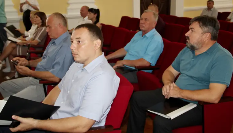 В районной администрации состоялась внеочередная пятьдесят восьмая сессия Совета Кавказского района