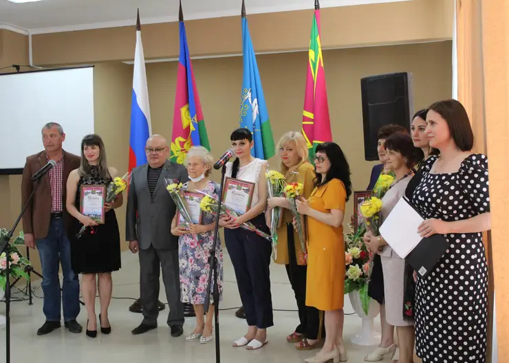 В Кавказском районе чествовали работников библиотек