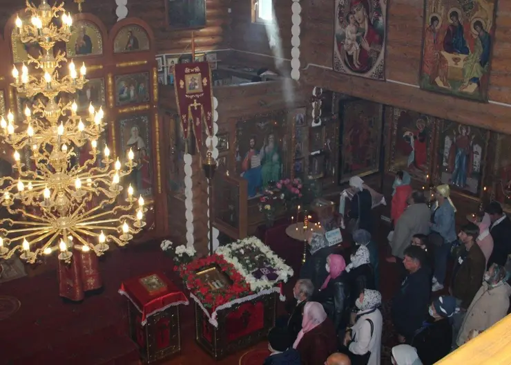 В Кропоткине в храме святых мучениц Веры, Надежды,  Любови и матери их Софии 30 сентября отмечают престольный праздник