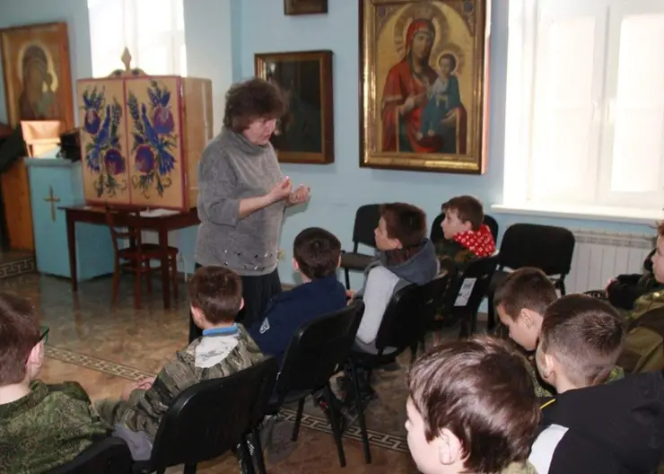Урок добрых дел провели для детей в храме Кропоткина
