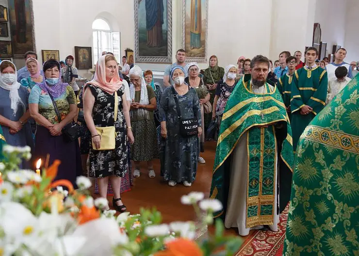 День Святой Троицы в Покровском соборе