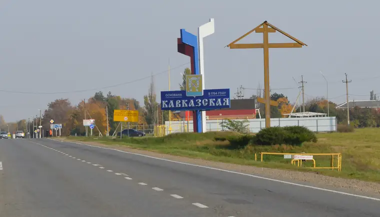 В станице Кавказской планируют прогрейдировать около восьми километров дорог и провести ямочный ремонт на 200 квадратных метрах дорожного полотна