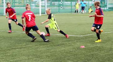 В Кропоткине торжественно открыли краевой турнир по футболу