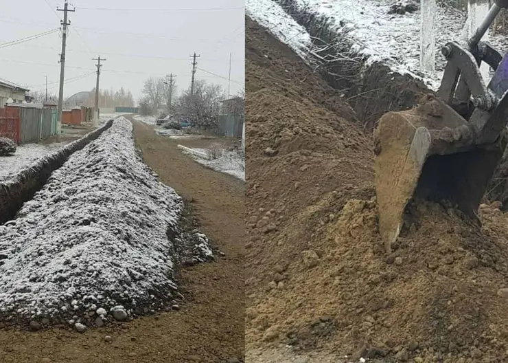 В поселке Черномуровском завершают реставрацию водопроводных сетей