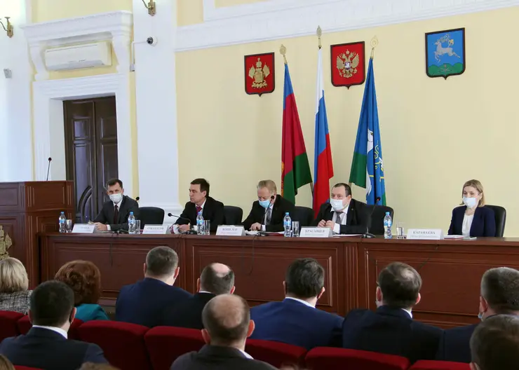 Открытая сессия — отчет главы Кавказского района Виталия Очкаласова о деятельности за 2020г.